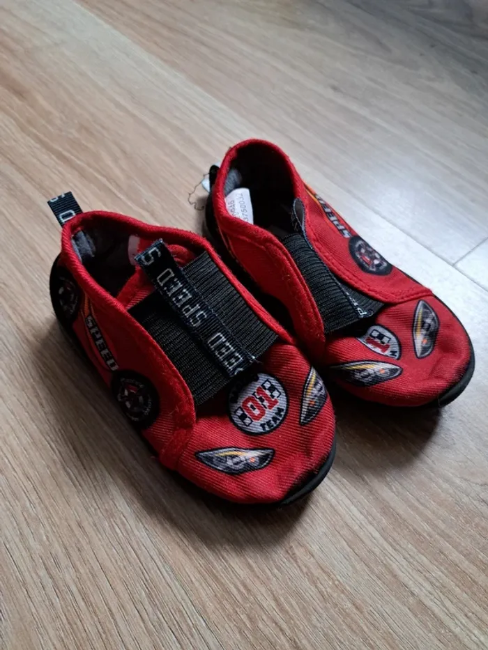 Chaussons voiture rouge taille 22 - photo numéro 3