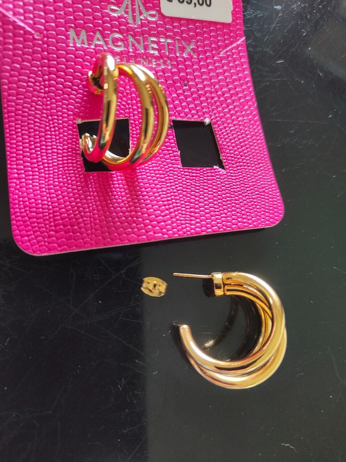 Boucles d'oreilles magnétiques plaquées or - photo numéro 3