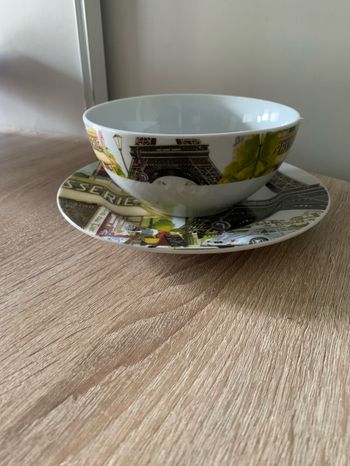 Grand bol et dessous de tasse Paris