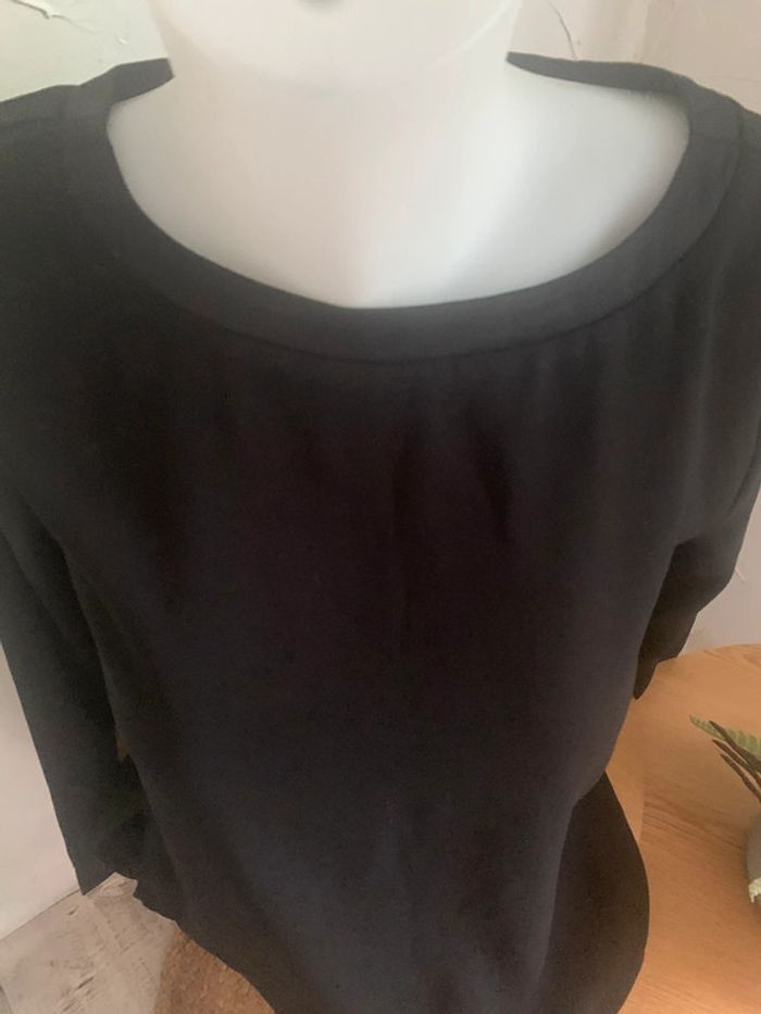 Blouse noire manches longues taille 38 - photo numéro 3