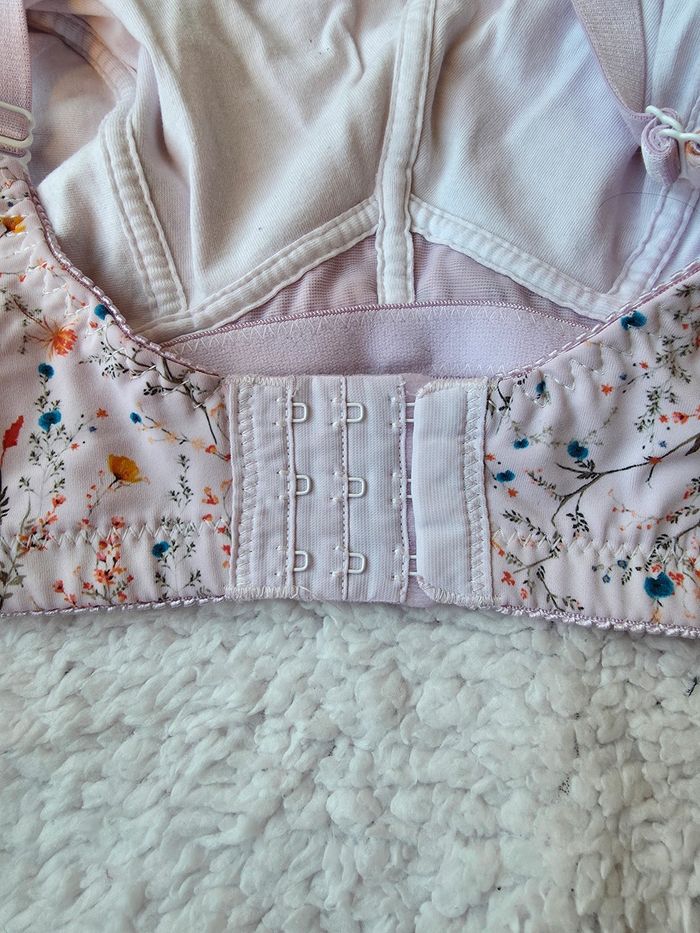 Soutien Gorge - photo numéro 6