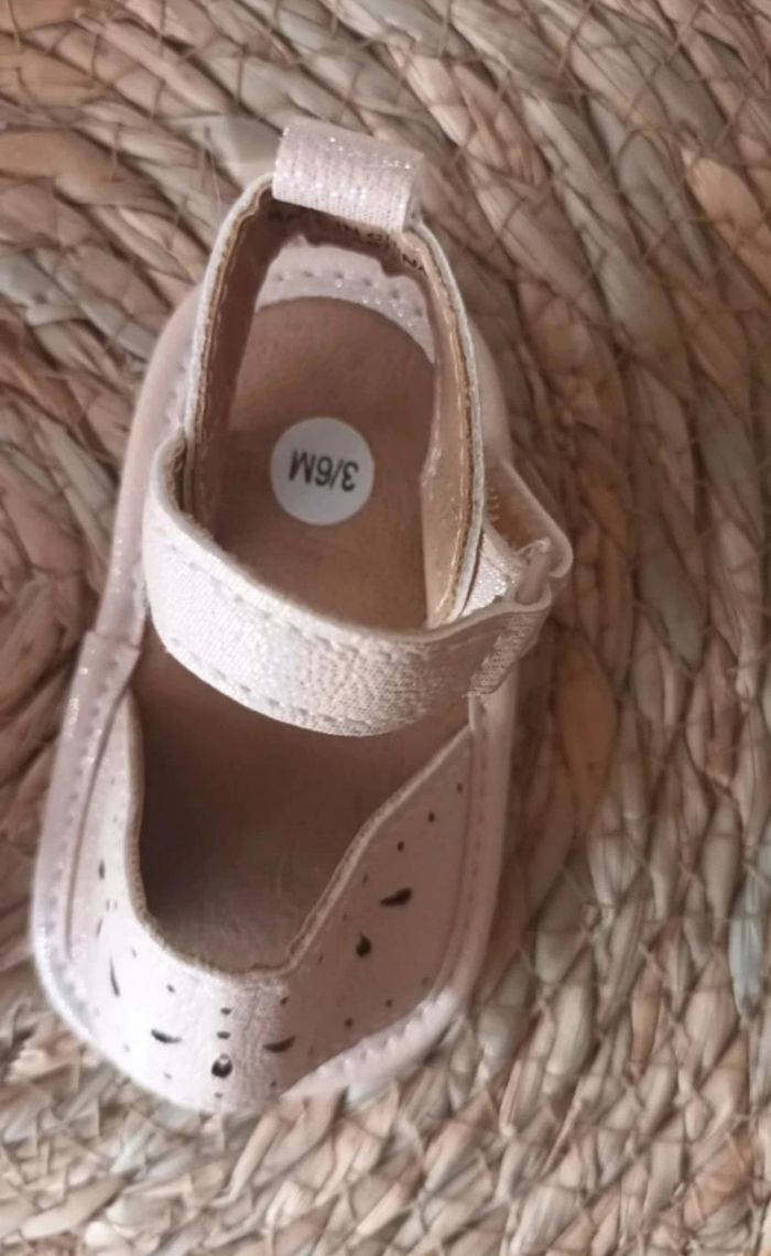 Chaussure bebe 3/6mois - photo numéro 5
