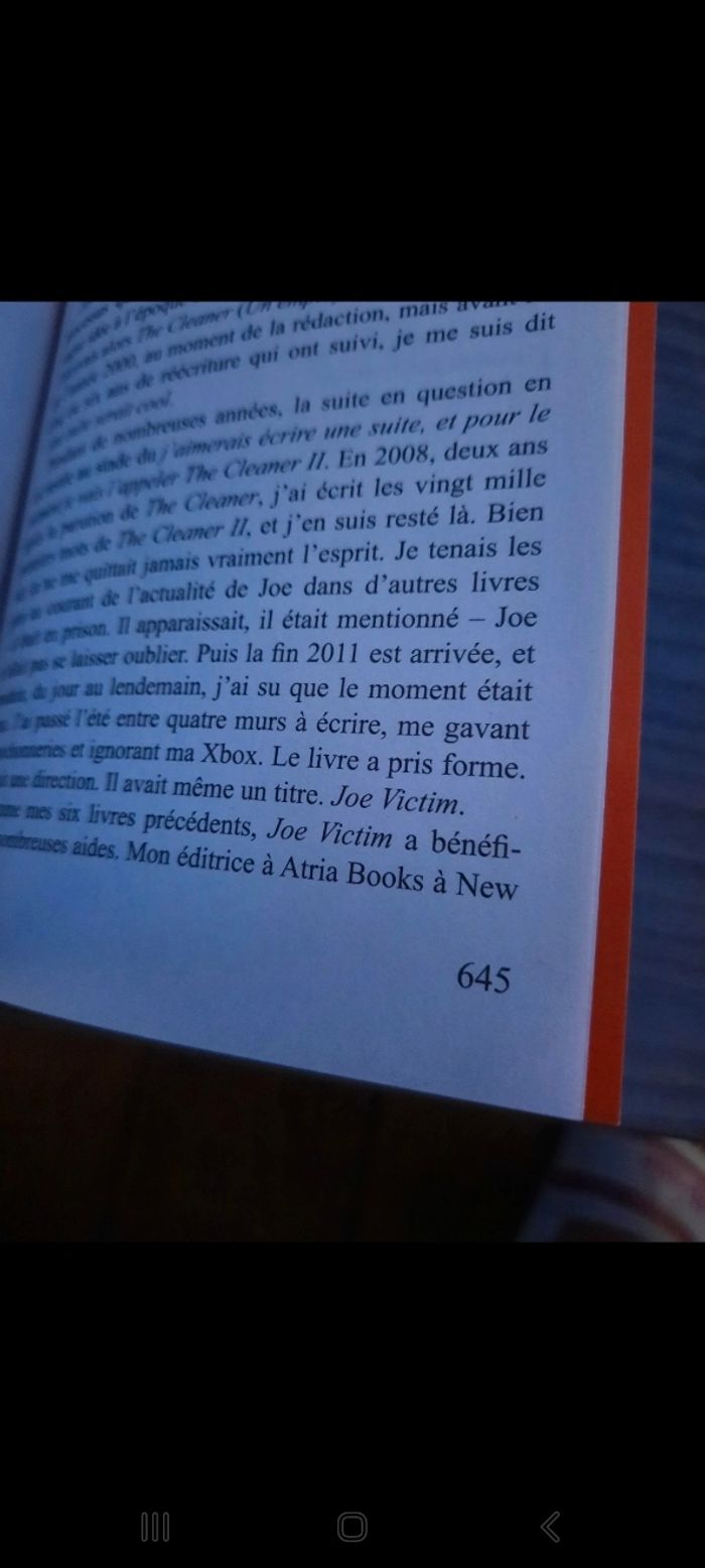 Livre un prisonnier modèle - photo numéro 3