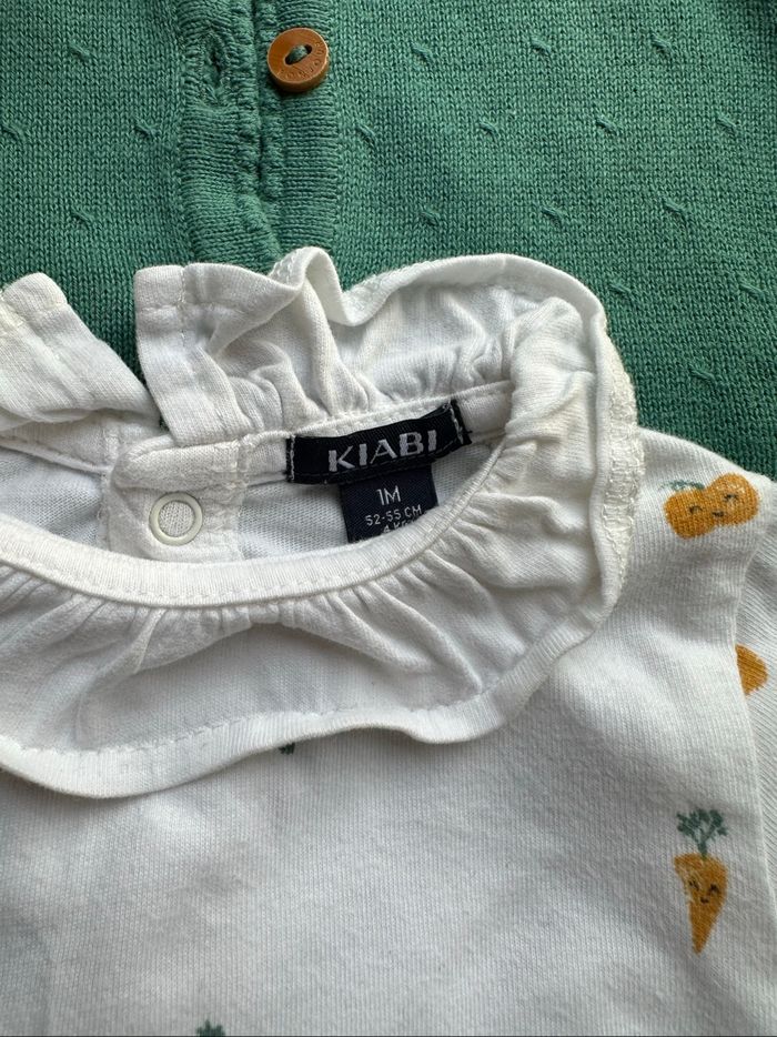 - Ensemble Kiabi - 1 mois - Très bon état - photo numéro 2
