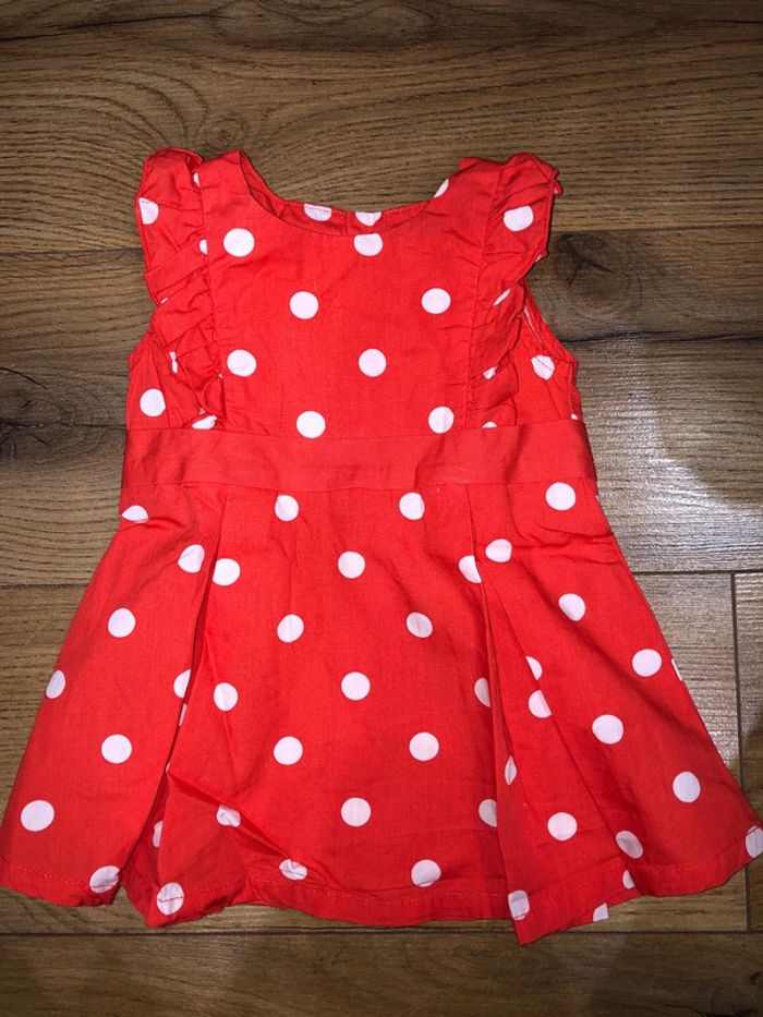 Robe fille rouge à pois 🌺 kiabi taille 3 mois très bon état