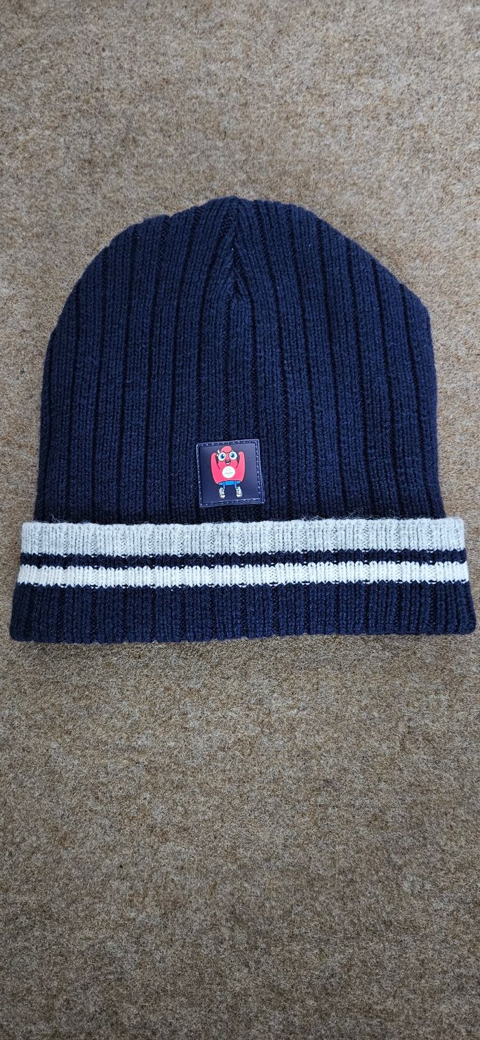 Bonnet - photo numéro 2