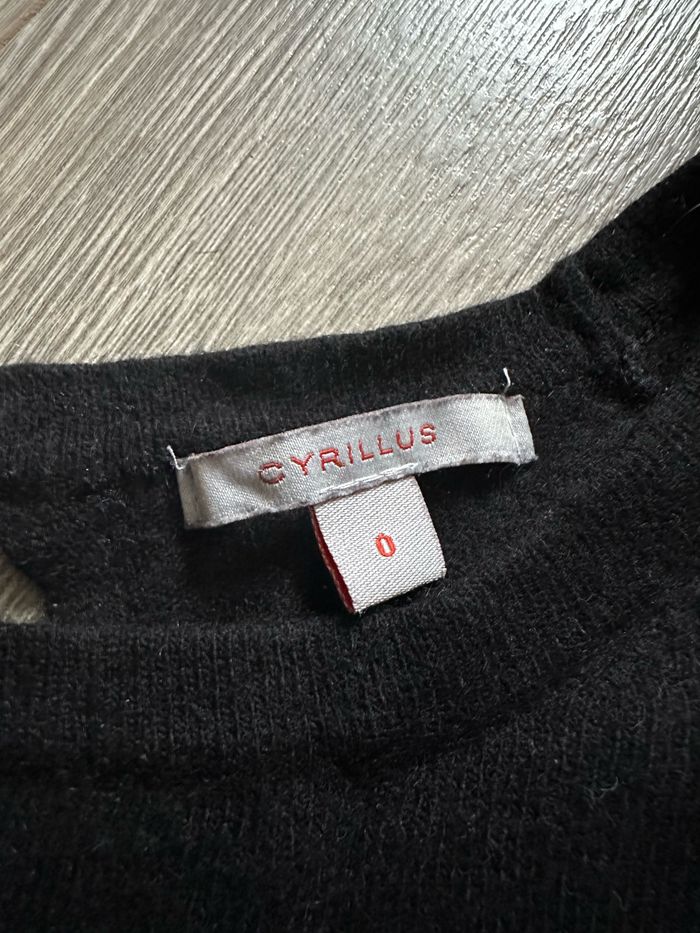 Pull avec manches 3/4 Noeuds au dos - photo numéro 4