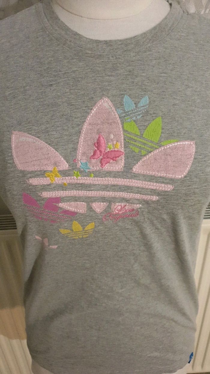 T-shirt Adidas gris - photo numéro 2