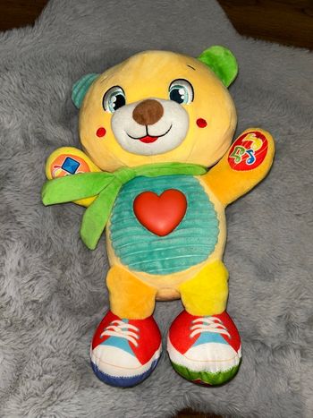 Mon ourson Gaston interactifs - Clementoni