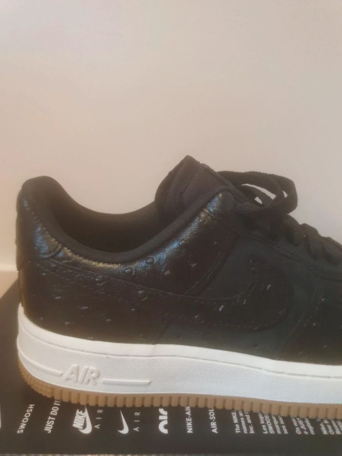 Nike Air Force 1 (38) - photo numéro 2