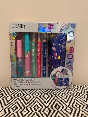Create It - Set maquillage avec étui de rangement