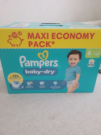 Couche pampers taille 6