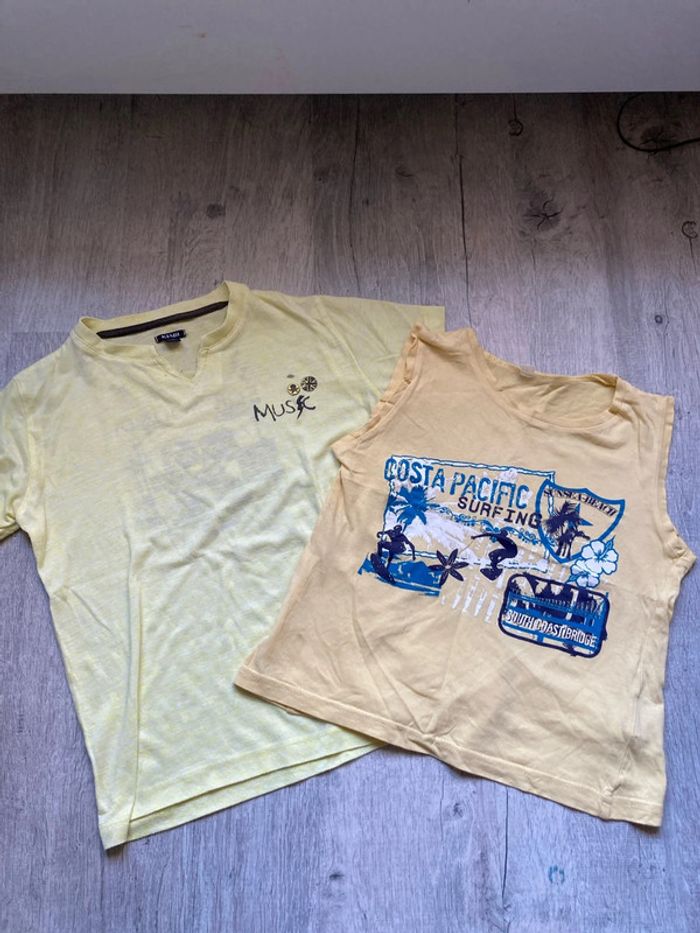 Lot 2 tee shirts 8 ans