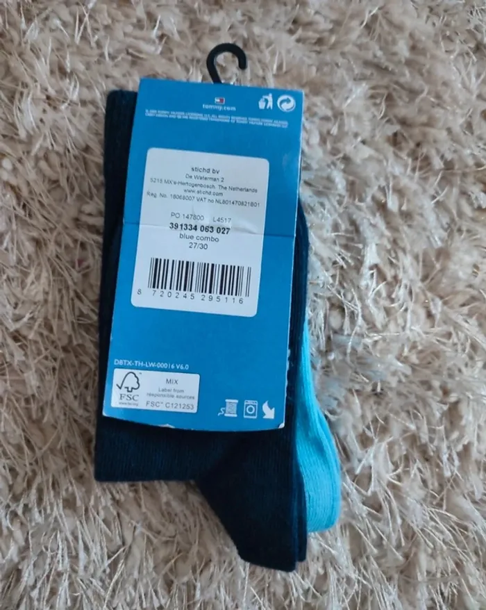 Tommy Hilfiger, deux paires de chaussettes  27/30 - photo numéro 2