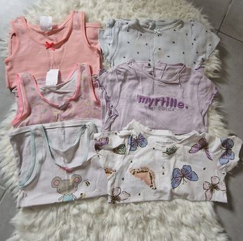 Lot t-shirts et débardeurs fille 3 ans