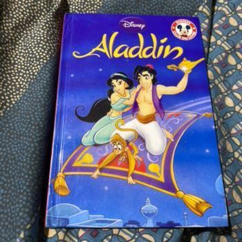 Livre Aladdin Disney club du livre Hachette