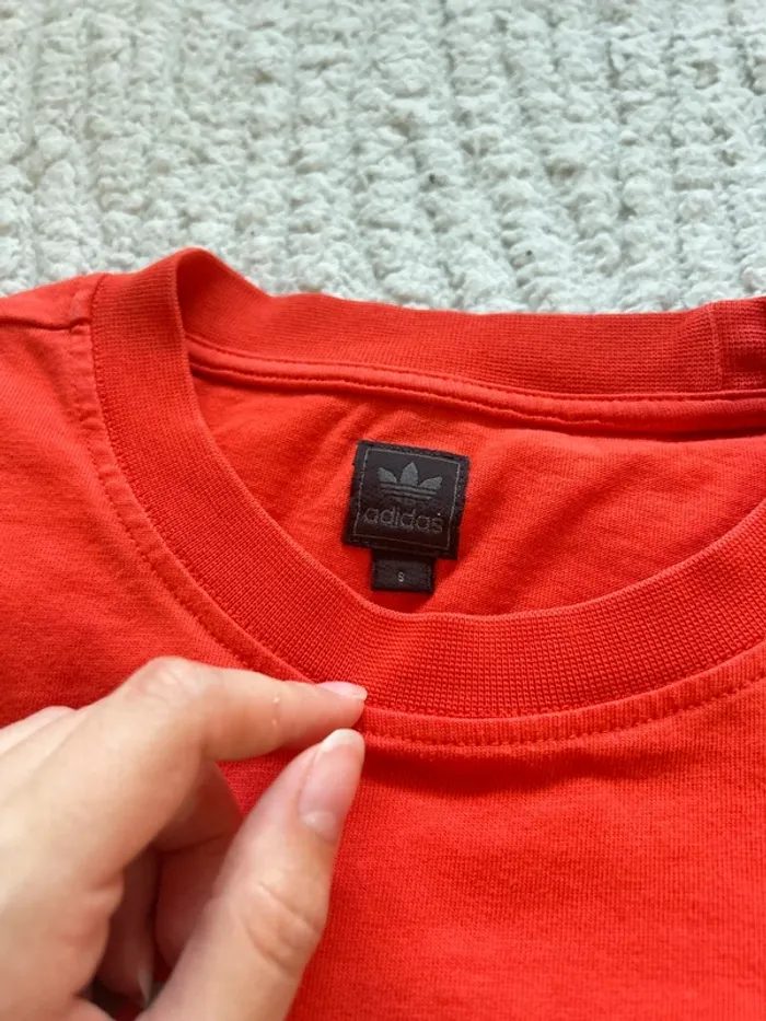 T-shirt rouge Adidas vintage logo rétro - Taille S - photo numéro 5
