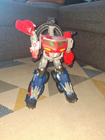 Trnasformer optimus