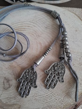 Collier mains de fatma