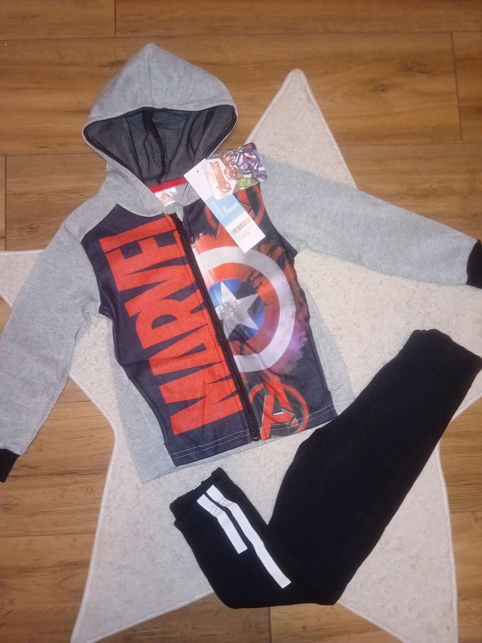 Ensemble marvel avengers