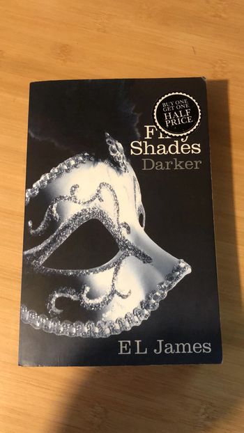 Fifty shades darker TOME 2