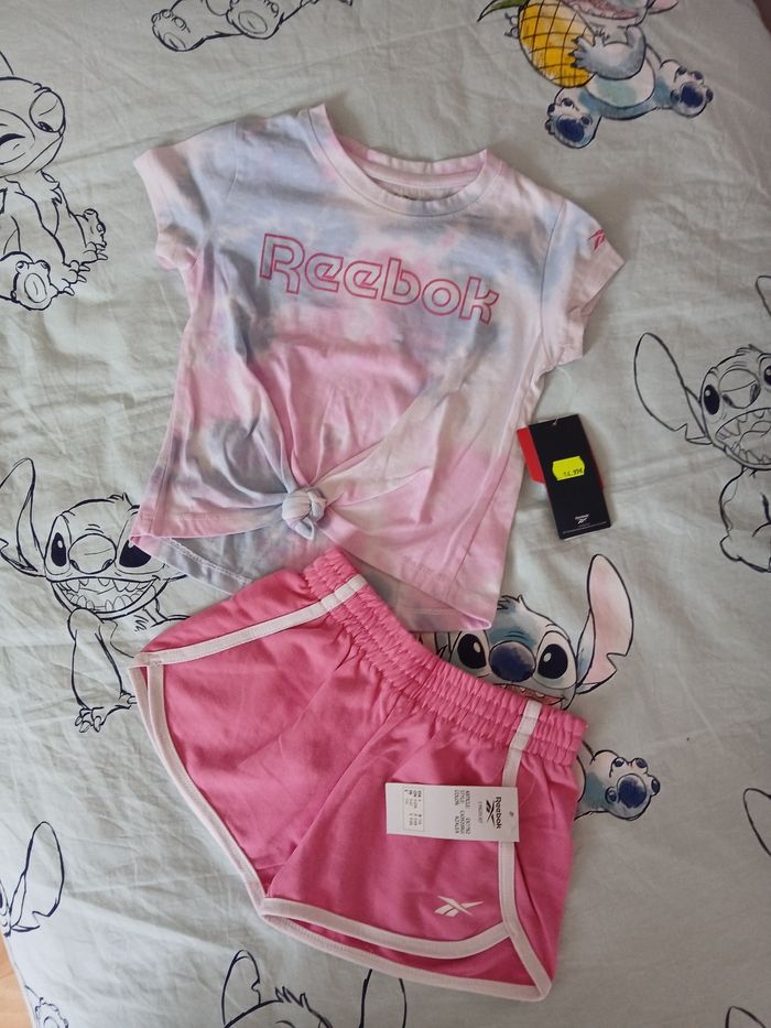 Reebok Ensemble Big Tie Dye T-Shirt et Short Survêtement Fille