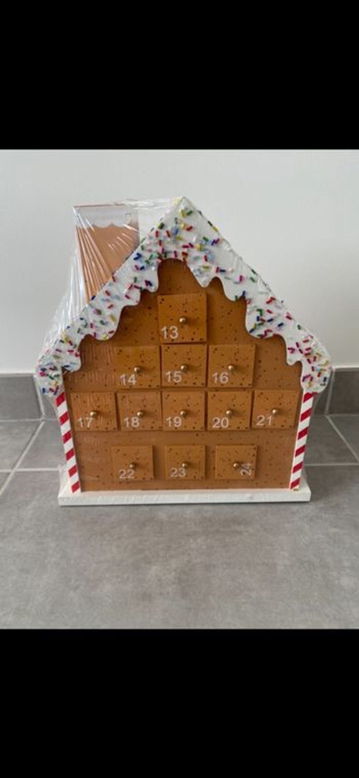 Maison pain d'épice calendrier de l'avent - photo numéro 2