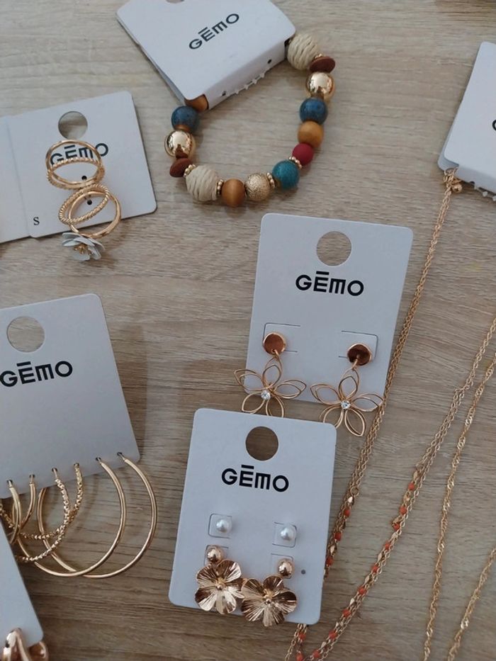 Gros lots de bijoux tendance - photo numéro 3