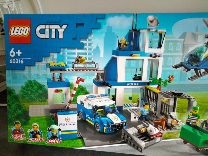 Commisariat de police Playmobil neuf - photo numéro 4