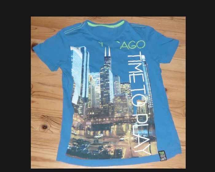 🤩 T-shirt C&A 146/152 soit 10 12 ans Chicago time to play - photo numéro 2
