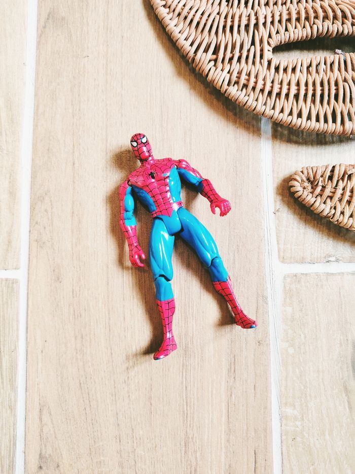 🦟 Spider-man figurine Avengers Marvel vintage année 1995 marque Toy biz