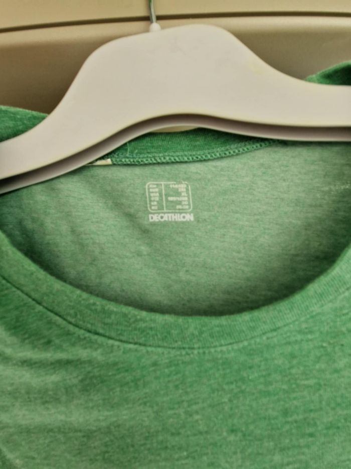 T-shirt de marche / randonnée Decathlon - photo numéro 4