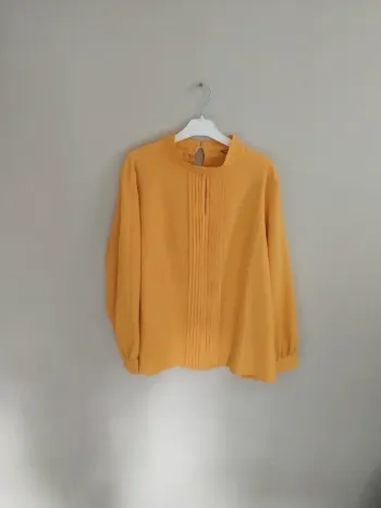 Blouse jaune