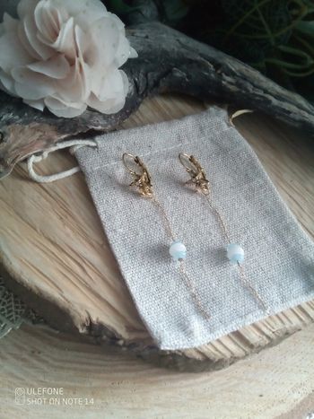 Boucles d'oreilles étoiles bohème pierres aigue marine et quartz blanc