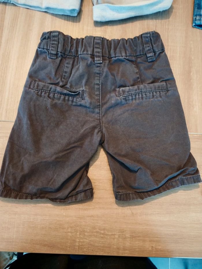 Lot shorts 4 ans - photo numéro 5