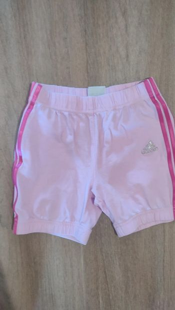 Short adidas 3 ans