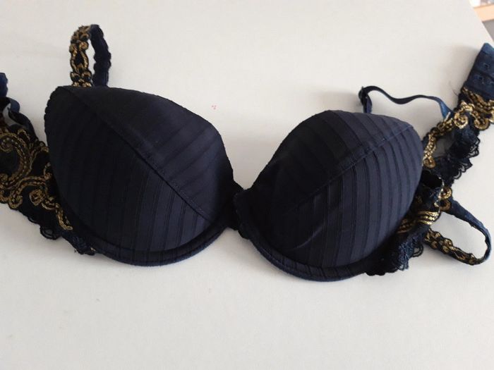 Soutien-gorge allande - photo numéro 2