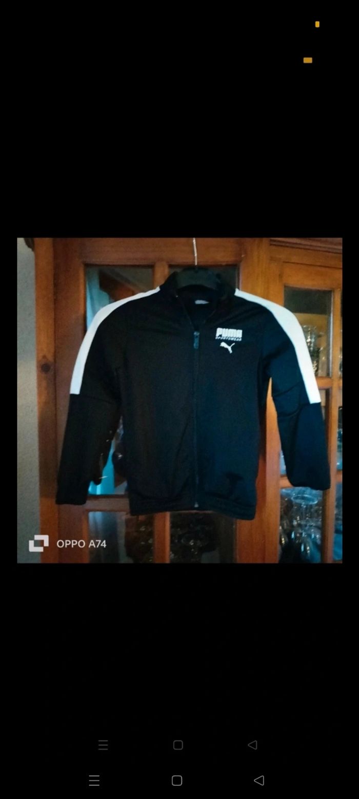 Veste zippée Puma authentique T8ans parfait état