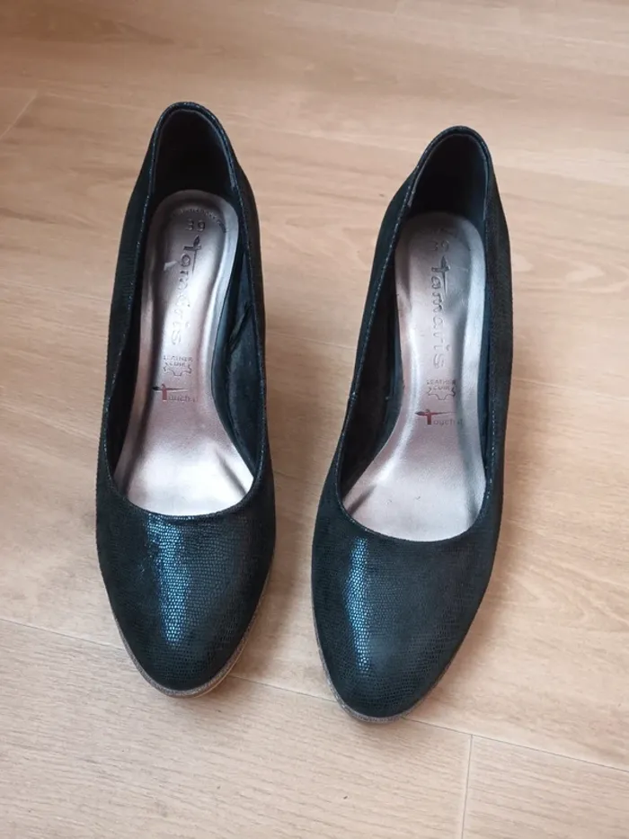Escarpin neuf 39 Tamaris noir en cuirchaussures à talon - photo numéro 2