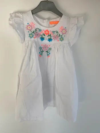 Robe fred et ginger blanche broderie fleur multicolore