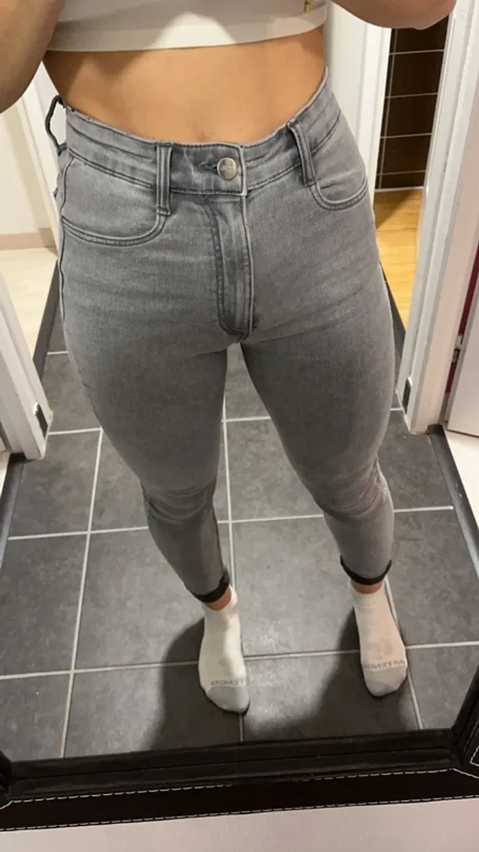 Pantalon gris Zara - photo numéro 4