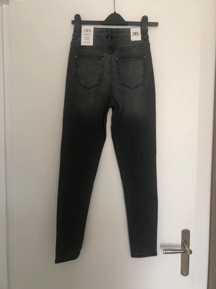 Superbe beau jean taille haute Zara neuf avec étiquette taille 34 - photo numéro 6