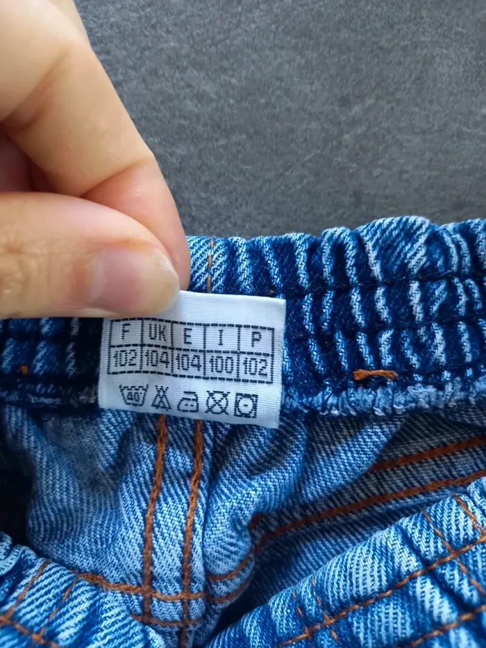 Jeans 4 ans - photo numéro 4