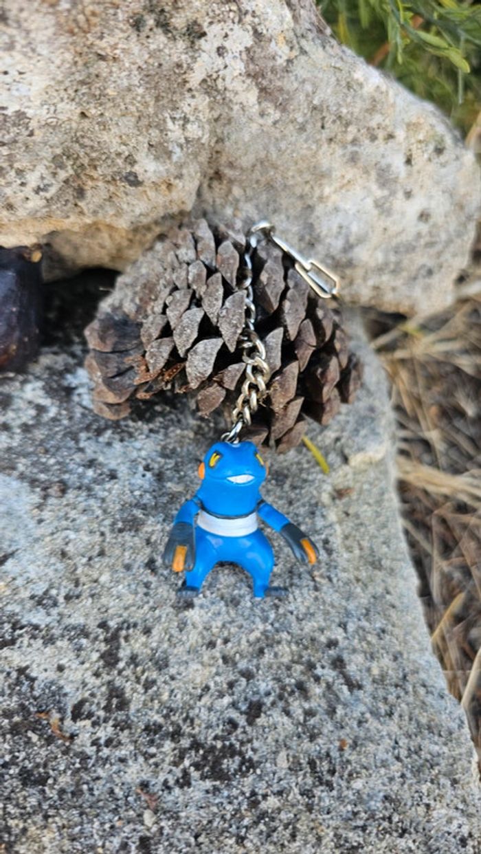 Super figurine Pokemon Nintendo porte clé Cradopaud - photo numéro 4