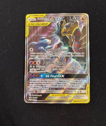 Carte Pokémon carchacroket & giratina