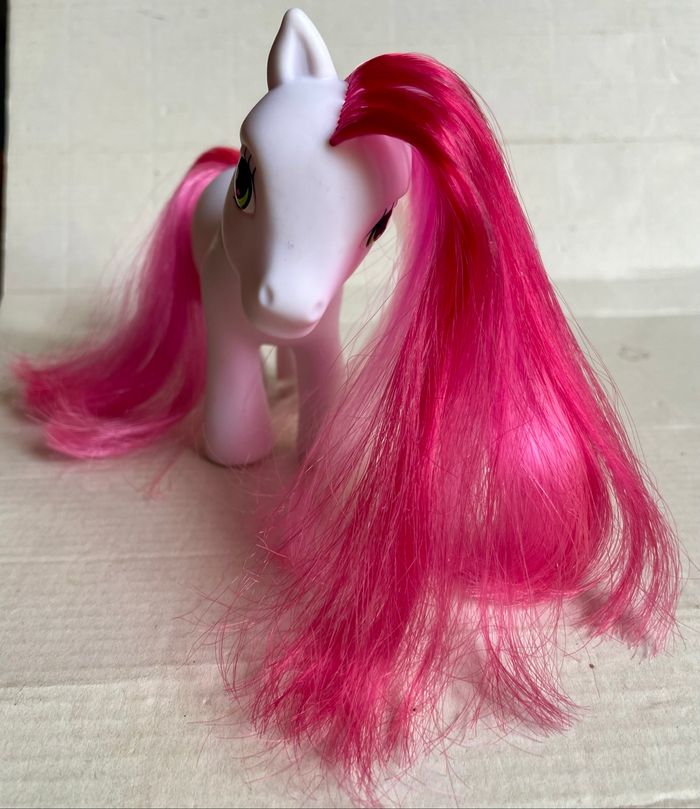 My Little pony - Strawberry surprise - photo numéro 4