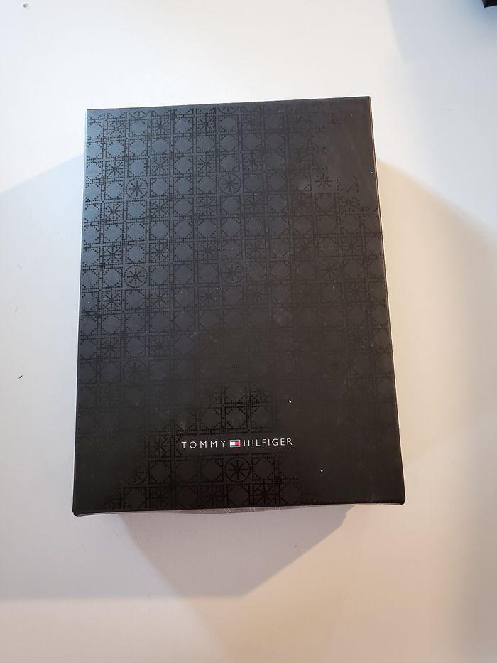 Coffret tome hilfiger - photo numéro 2