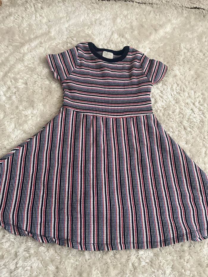 Robe 5 ans Zara 🤍 - photo numéro 6