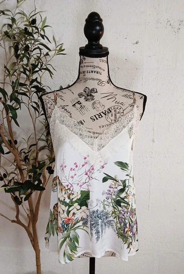 🌿 Débardeur fluide à bretelles réglables – Taille S