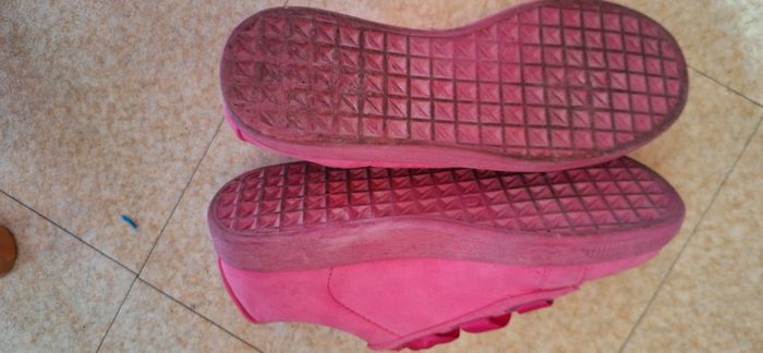 Tennis rose fushia très bon état - photo numéro 4